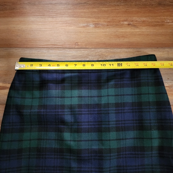 J. Crew the Pencil Skirt Blackwatch Plaid 10 Womens Blue Green Wool Blend - Picture 3 of 9